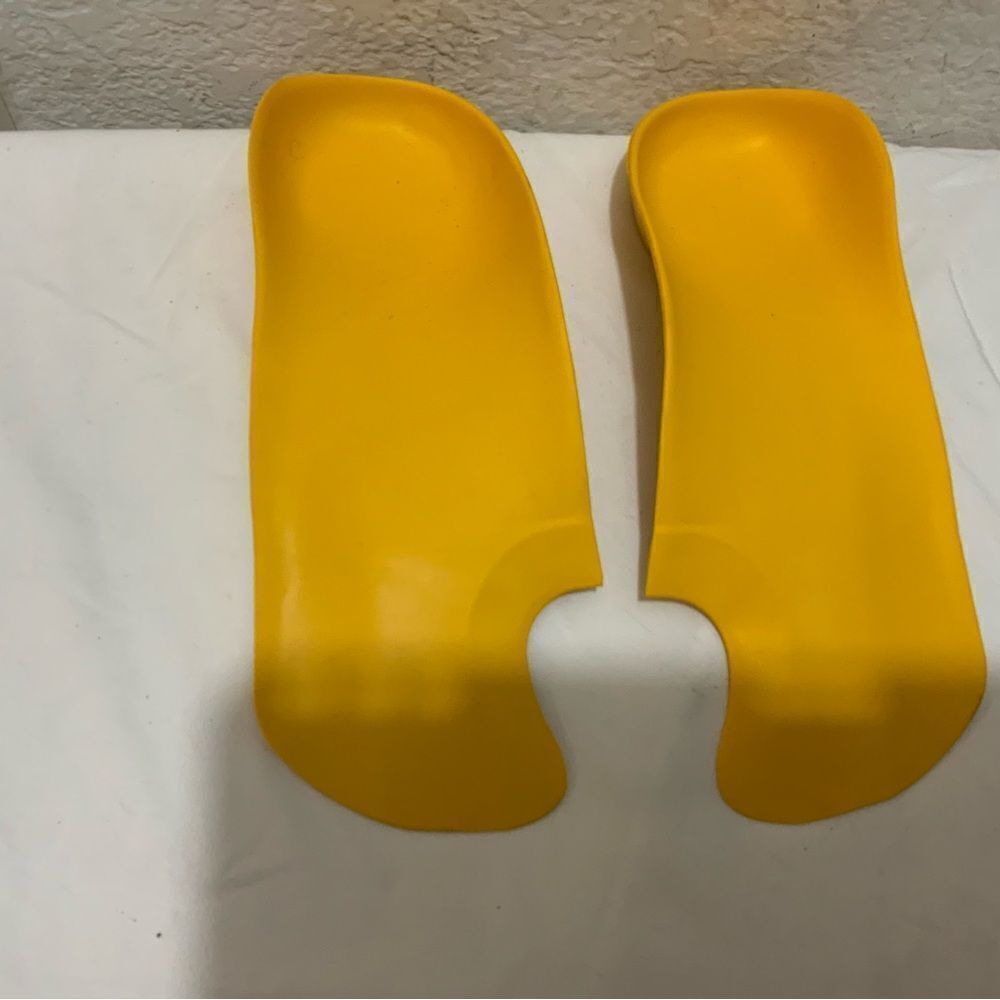 Orthotic system shoe inserts custom to foot type Quadrastep system Size A2